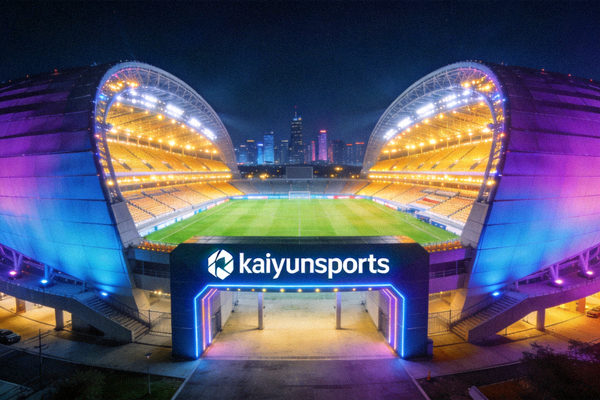 kaiyunsports平台呈现的世界杯场馆夜景，灯光璀璨的现代化足球场